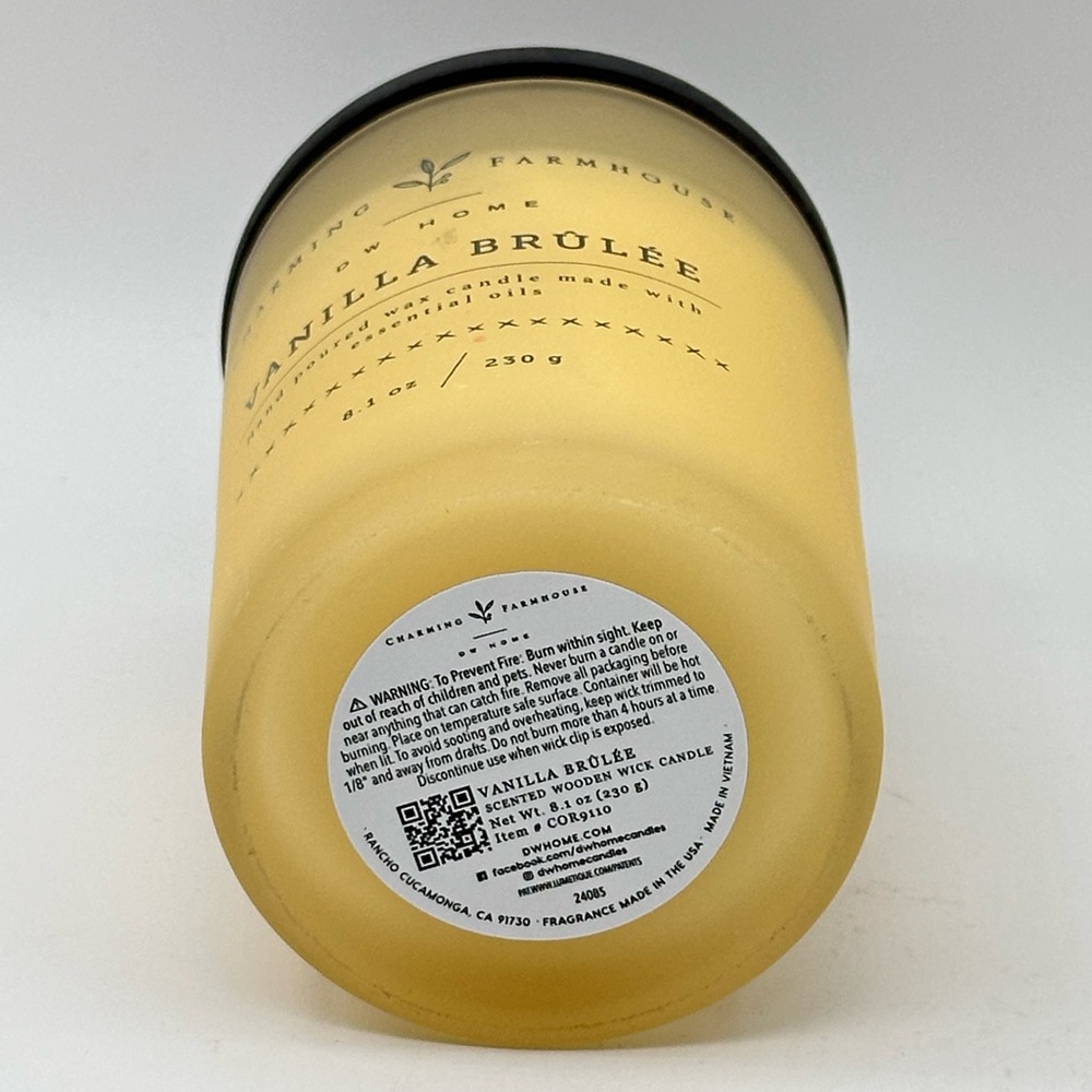 DW Home Charming Farmhouse Vanilla Brûlée Single Wick Candle 8.1 oz - Picture 4 of 7